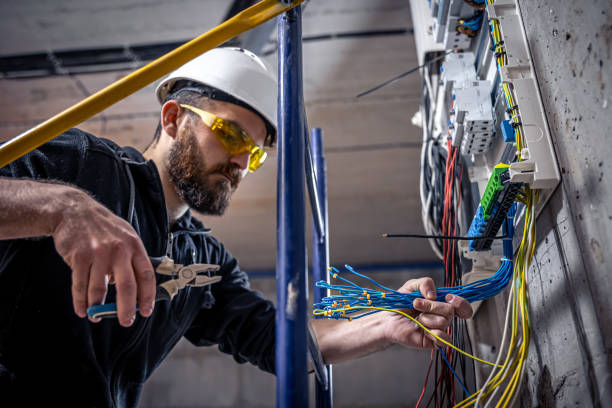 Best Affordable Emergency Electrician  in Arlington, NY